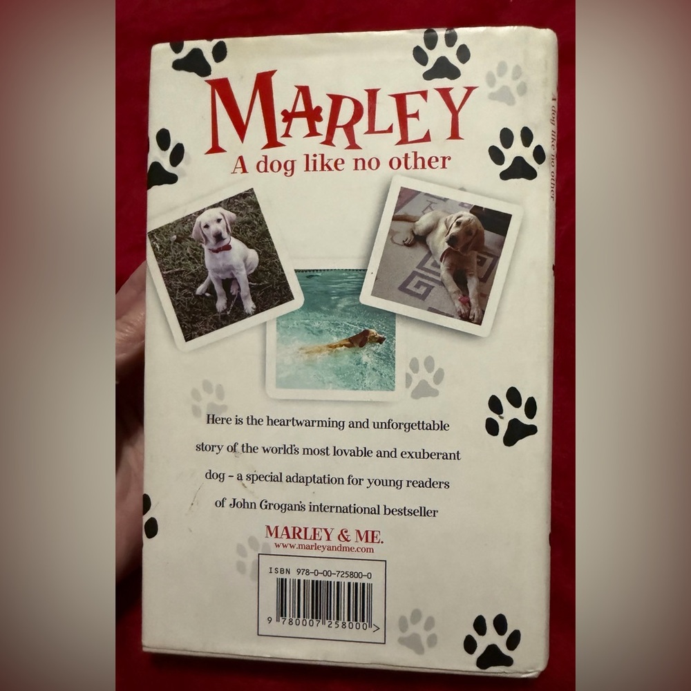 HARDBACK MARLEY AND ME BOOK NO CREASES FLAWS OR WRITING PERFECT WITH PICTURES! 🐕 - Picture 4 of 13